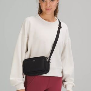 Lululemon Crossbody Camera Bag 2L